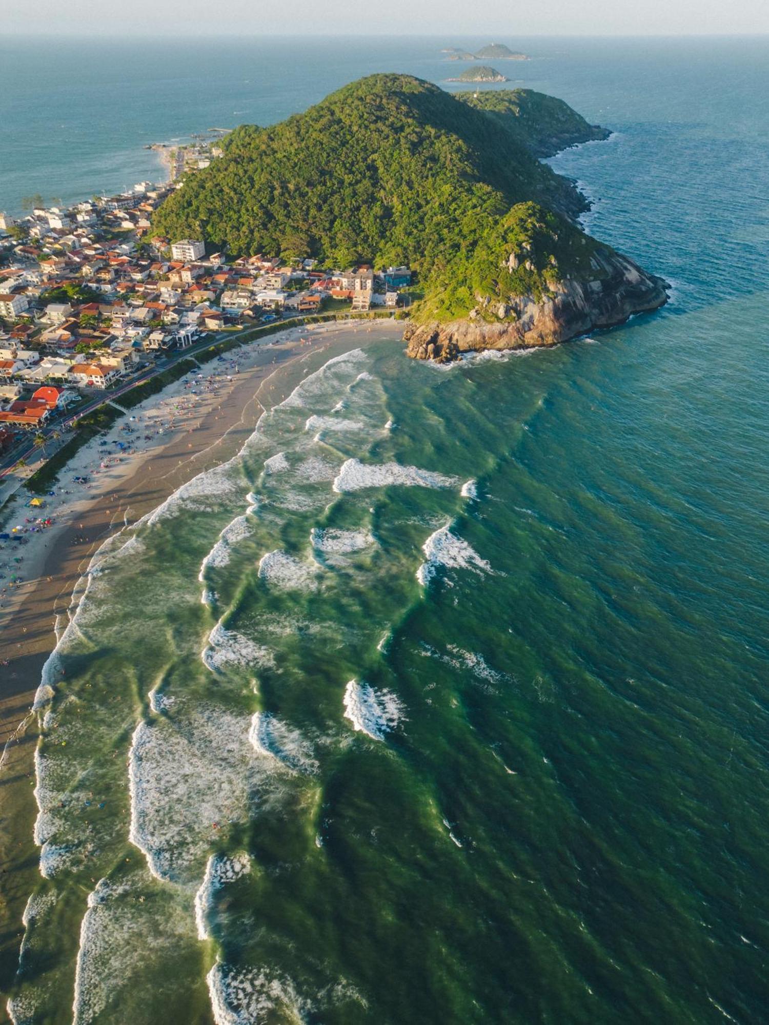 Babitonga Hostel - 100M Da Prainha Sao Francisco do Sul Bagian luar foto